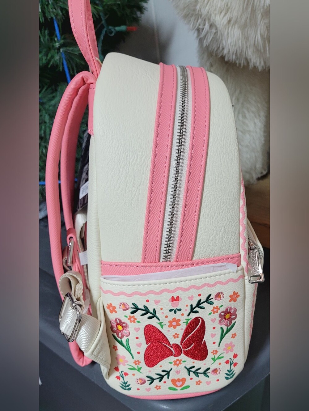 Loungefly Disney Minnie Mouse Floral Embroidered Mini Backpack - Picture 5 of 8